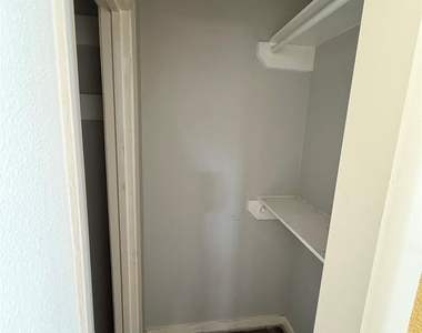 1311 Malvern Street - Photo Thumbnail 11