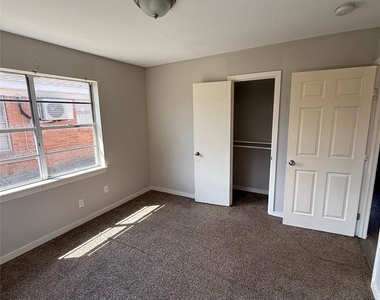 1311 Malvern Street - Photo Thumbnail 5