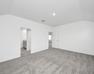 1310 Bison View Lane - Photo Thumbnail 17