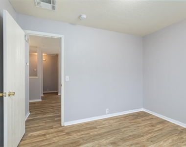 17334 Turquoise Stream Drive - Photo Thumbnail 15