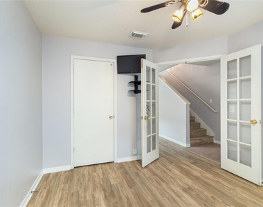 17334 Turquoise Stream Drive - Photo Thumbnail 4