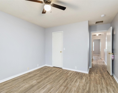 17334 Turquoise Stream Drive - Photo Thumbnail 10