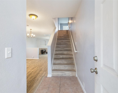 17334 Turquoise Stream Drive - Photo Thumbnail 8