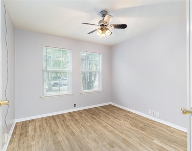 17334 Turquoise Stream Drive - Photo Thumbnail 12