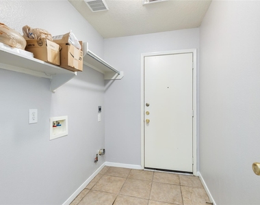 17334 Turquoise Stream Drive - Photo Thumbnail 27