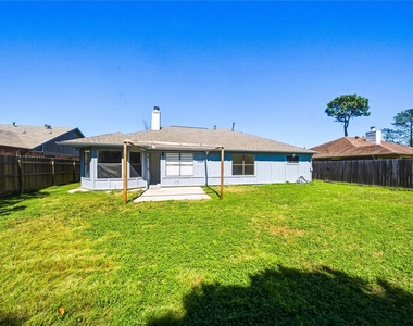 19519 Mallard Lake Lane - Photo Thumbnail 28