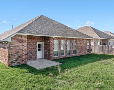4009 Reatta Lane - Photo Thumbnail 20