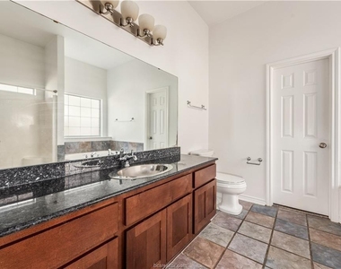 4009 Reatta Lane - Photo Thumbnail 14
