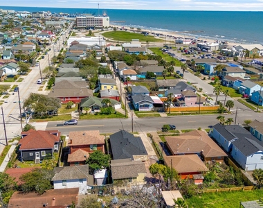 2507 37th Street - Photo Thumbnail 24