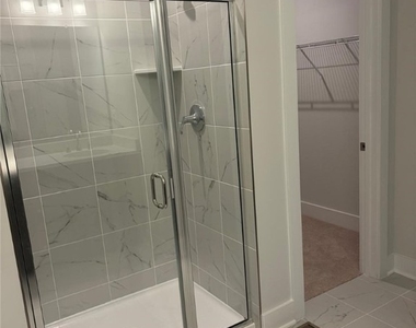 3625 Notch Trail Ln - Photo Thumbnail 4