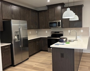 3625 Notch Trail Ln - Photo Thumbnail 2
