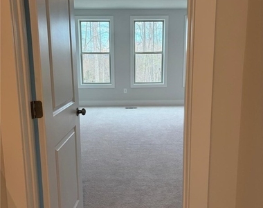 3625 Notch Trail Ln - Photo Thumbnail 15
