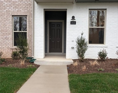 3625 Notch Trail Ln - Photo Thumbnail 8