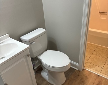 3401 Woodsong Drive - Photo Thumbnail 10