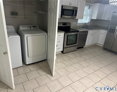 3401 Woodsong Drive - Photo Thumbnail 2