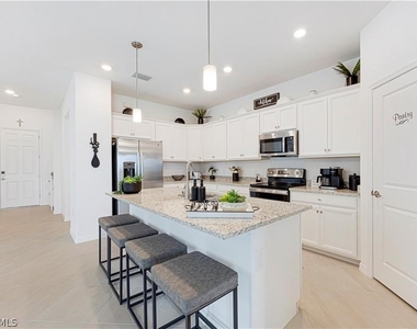 14680 Portico Boulevard - Photo Thumbnail 10