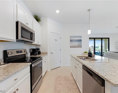 14680 Portico Boulevard - Photo Thumbnail 11
