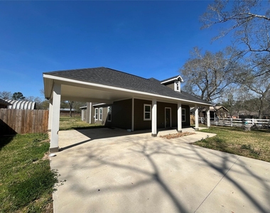 30023 Rosebud Street - Photo Thumbnail 3