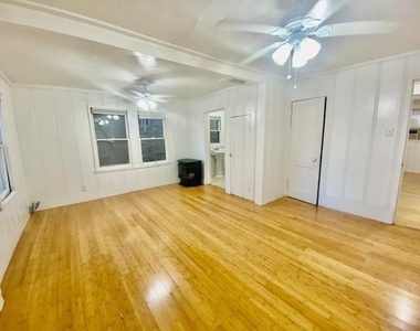 1410 Wentworth Street - Photo Thumbnail 1