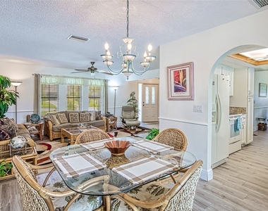 5036 Sw 9th Place - Photo Thumbnail 9