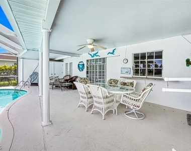 5036 Sw 9th Place - Photo Thumbnail 20