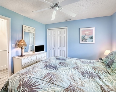 5036 Sw 9th Place - Photo Thumbnail 32
