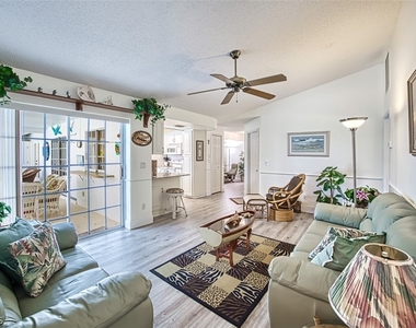 5036 Sw 9th Place - Photo Thumbnail 18