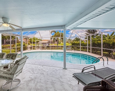 5036 Sw 9th Place - Photo Thumbnail 21