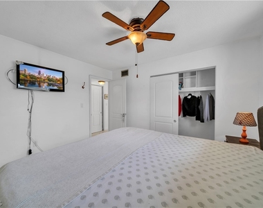 730 Joel Boulevard - Photo Thumbnail 12