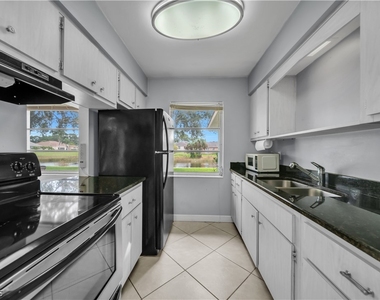 730 Joel Boulevard - Photo Thumbnail 4