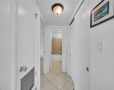 730 Joel Boulevard - Photo Thumbnail 8