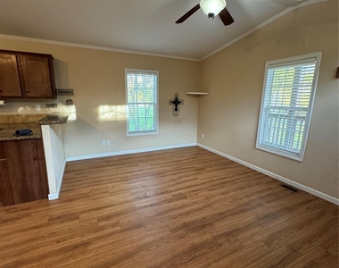 13338 Longstreet - Photo Thumbnail 4