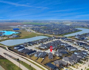 804 Lake Lacosta Drive - Photo Thumbnail 29