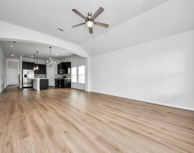 804 Lake Lacosta Drive - Photo Thumbnail 8