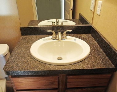 155 South Bend Circle - Photo Thumbnail 8