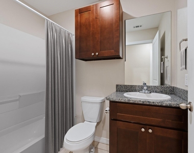 155 South Bend Circle - Photo Thumbnail 10