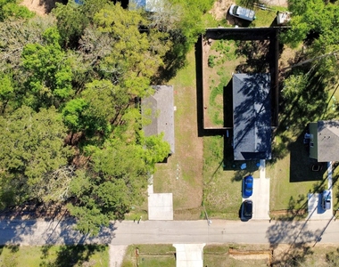 14790 Bowie Lane - Photo Thumbnail 3