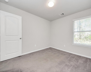14790 Bowie Lane - Photo Thumbnail 18