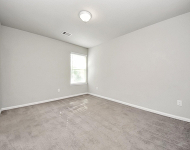 14790 Bowie Lane - Photo Thumbnail 7