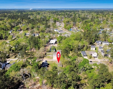 14790 Bowie Lane - Photo Thumbnail 6
