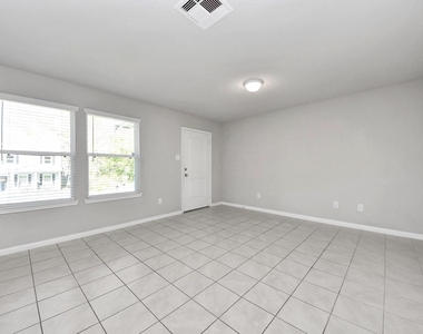 14790 Bowie Lane - Photo Thumbnail 21