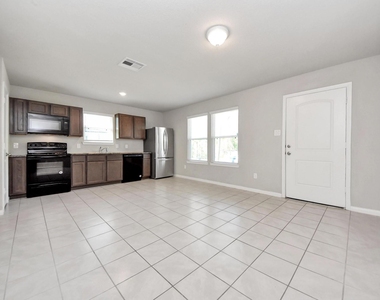 14790 Bowie Lane - Photo Thumbnail 20