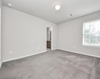 14790 Bowie Lane - Photo Thumbnail 8