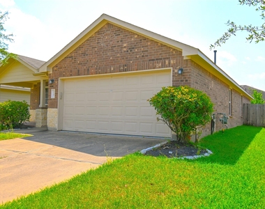 3507 Lilac Ranch Drive - Photo Thumbnail 2