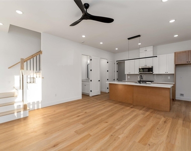 4353 Aledo Street - Photo Thumbnail 4