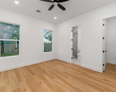 4353 Aledo Street - Photo Thumbnail 9
