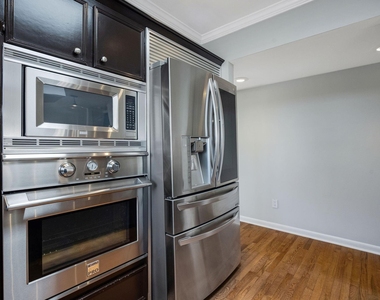 1114 Augusta Drive - Photo Thumbnail 10