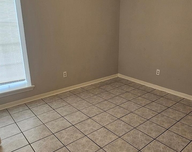11507 Nobility Drive - Photo Thumbnail 6