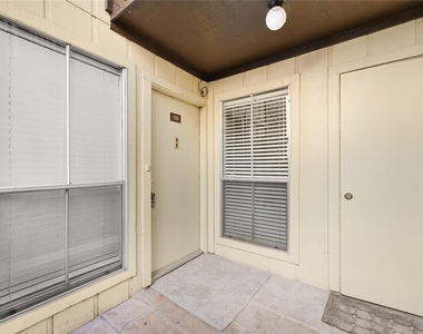 1500 Bay Area Boulevard - Photo Thumbnail 13