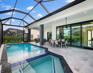 930 Sycamore Court - Photo Thumbnail 29